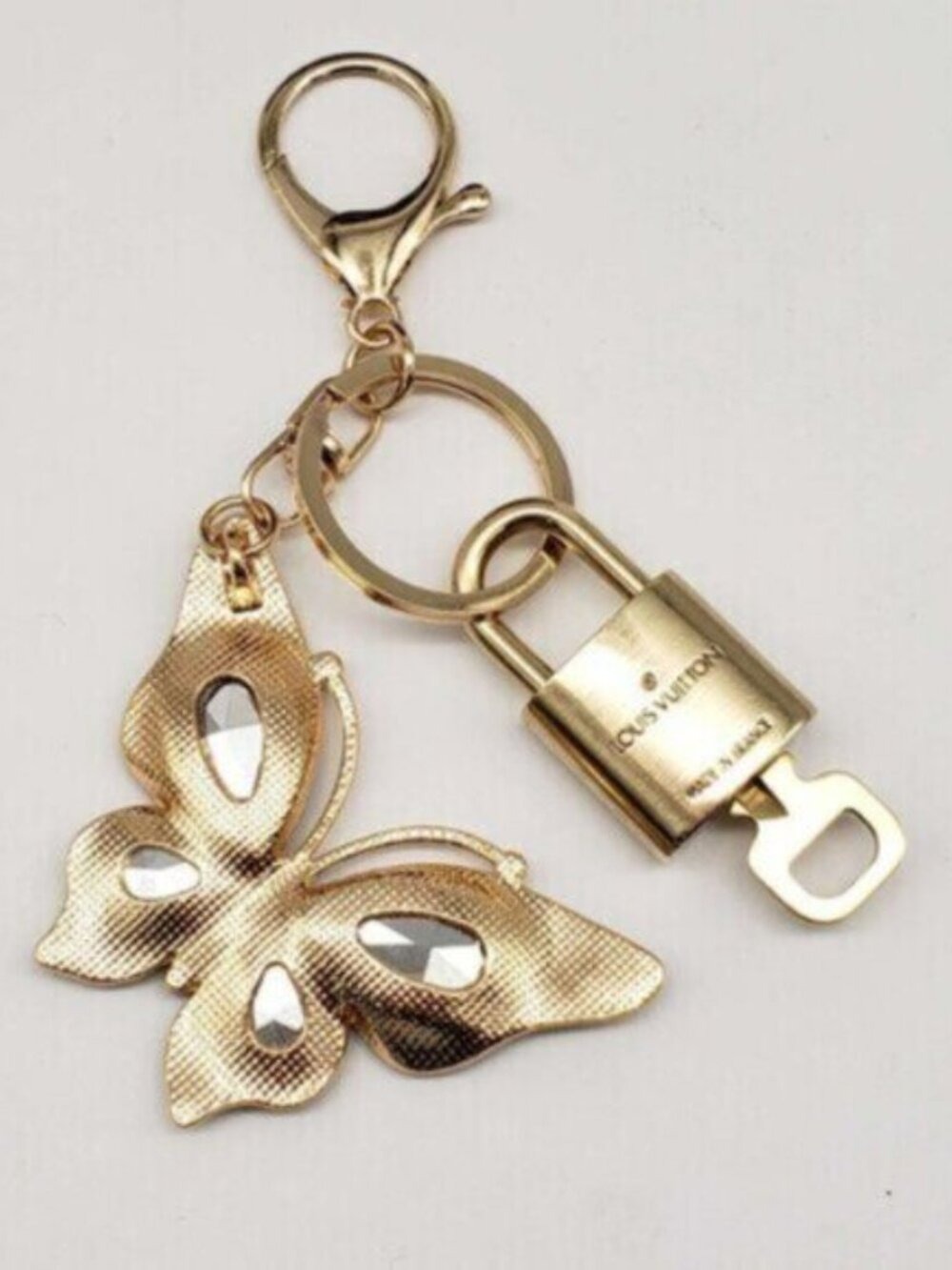 Louis Vuitton Gold Lock 🔒 Authentic LV Key + Unbranded Butterfly Bag Charm - Picture 3 of 8